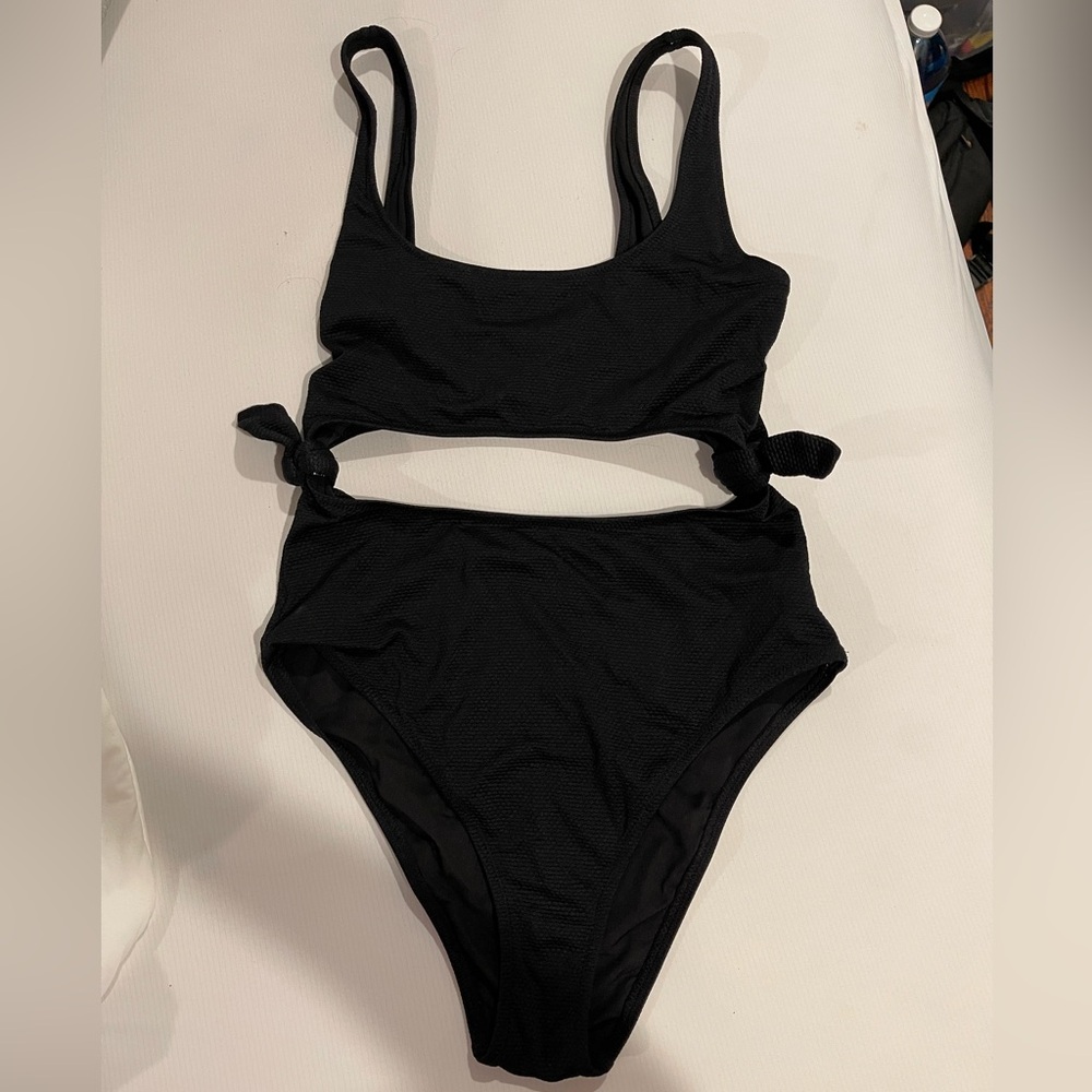 Aerie Black One-Piece Cut Out Swimsuit Size Small